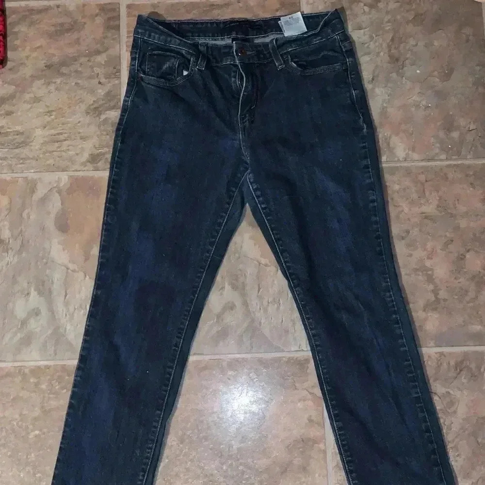 🤑5 for $25  
Levi’s jeans